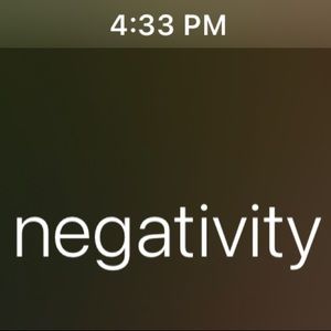 Meet your Posher, Michell 👩‍❤️‍💋‍👩.